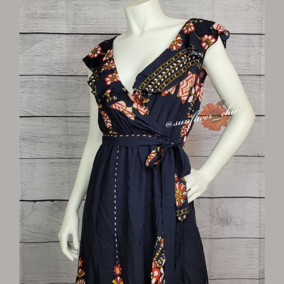 M LEFT!! [NEW] Ruffle Wrap Boho Dress - Picture 10 of 16